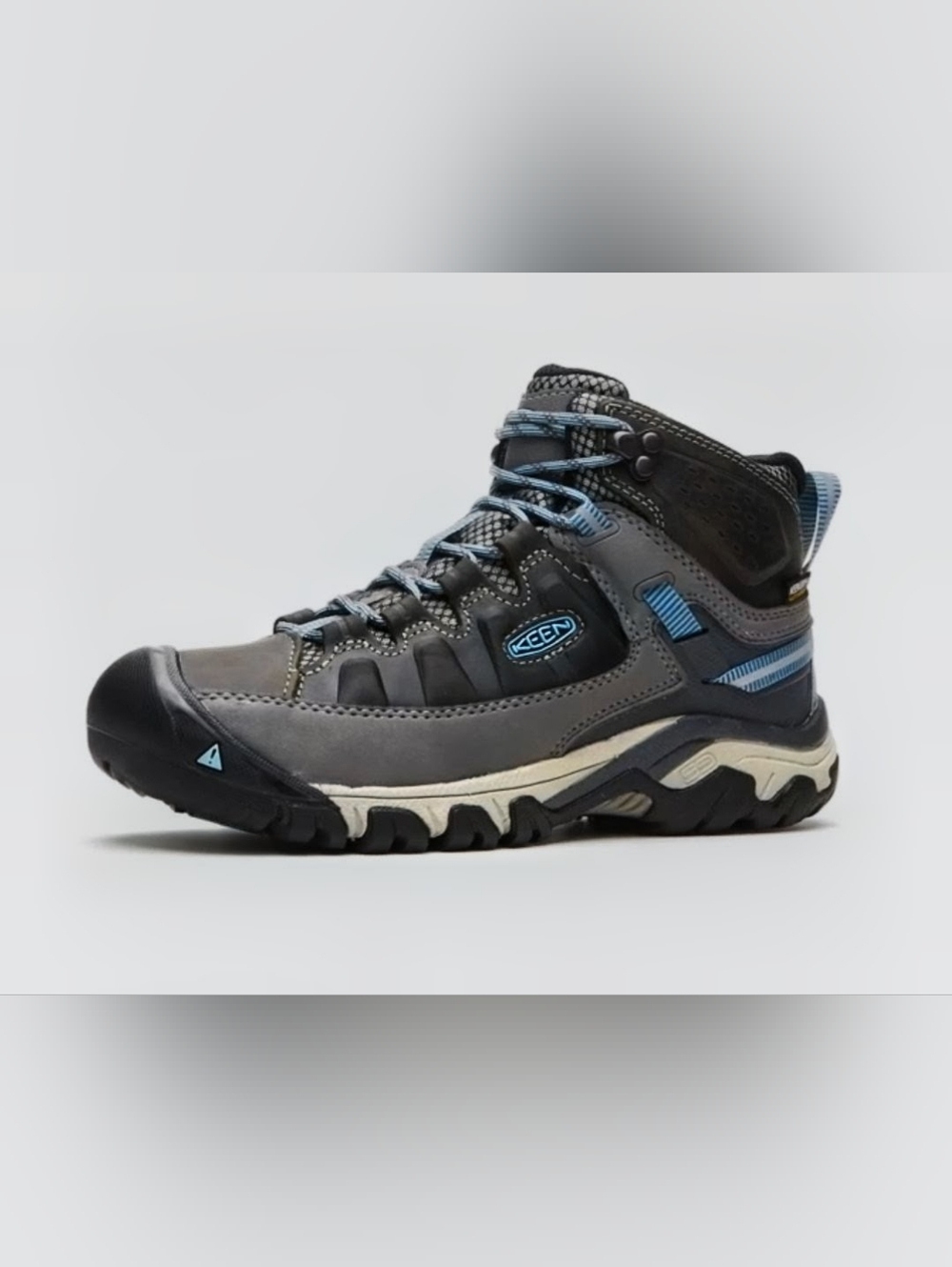 Keen Targhee III Mid Waterproof Boots. New In Box.